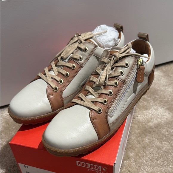 Pikolinos Lagos size 41 women’s- Cream and Brown Sneakers with Mid-Top Design - Picture 2 of 6